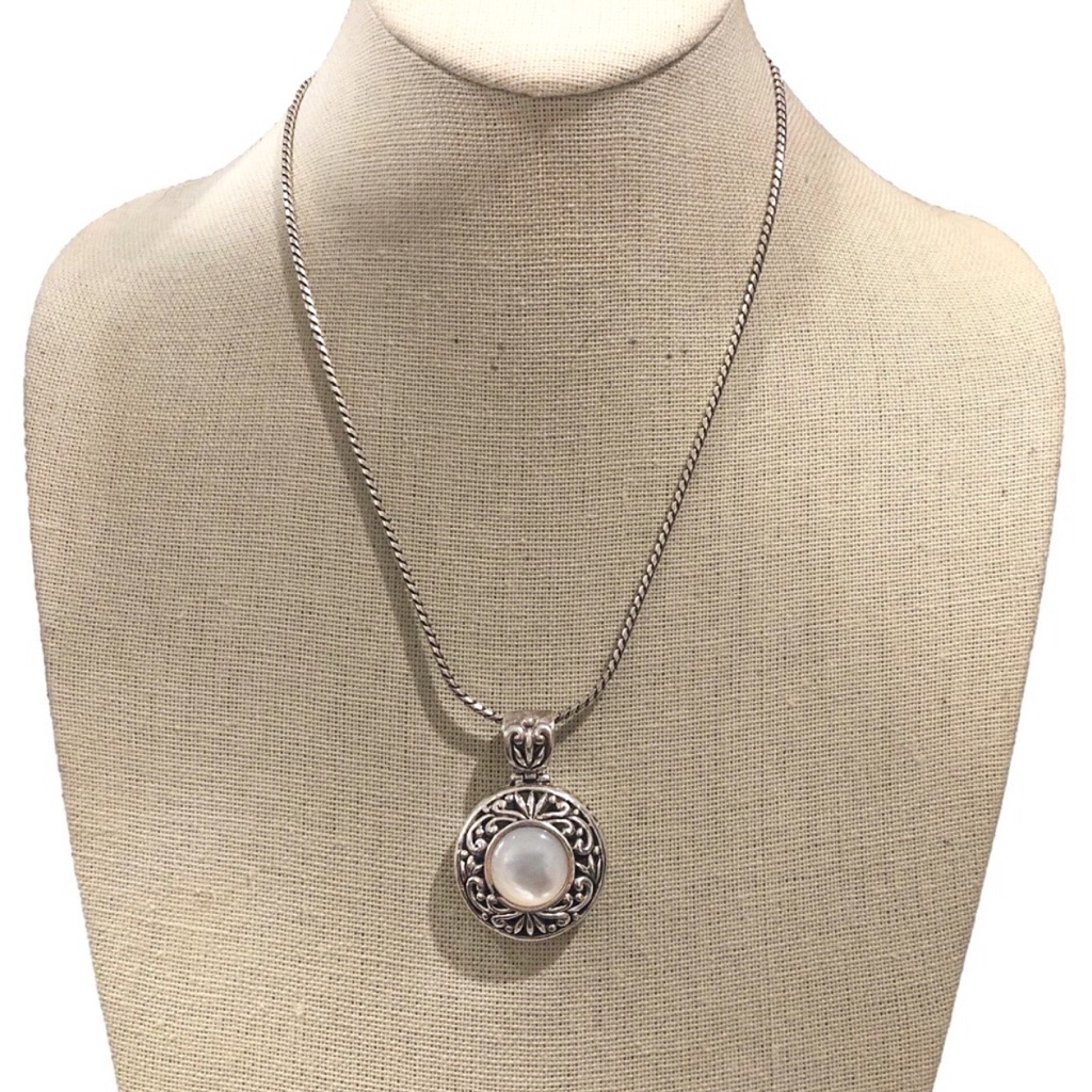 Barse Sterling Silver Mother Of Pearl Pendant Suspended From A Sterling Chain 425$